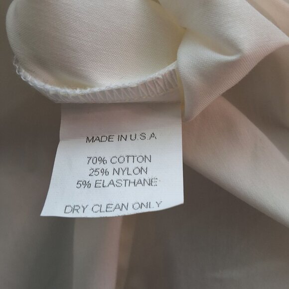 Trina Turk Ivory Long Sleeve Fitted Bodice Collared V-Neck Button-Up Shirt Sz M - Picture 7 of 7